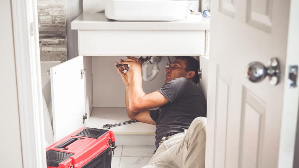 5 New Year’s Plumbing Resolutions for 2025