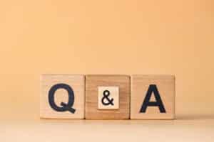 Word Q and A with wooden cube block, Thermal expansion joints.