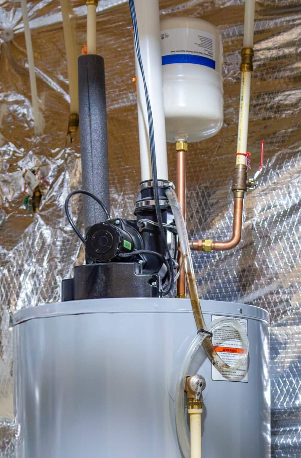 Why Texas homes need thermal expansion joints in plumbing