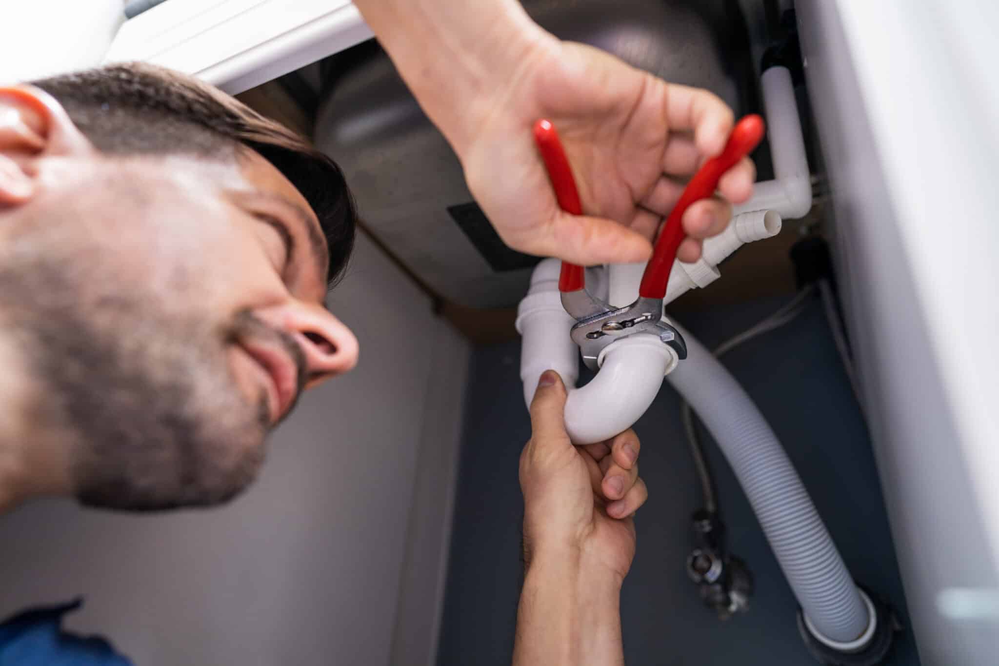 Plumbing emergency fast response, best plumber in kennedale.