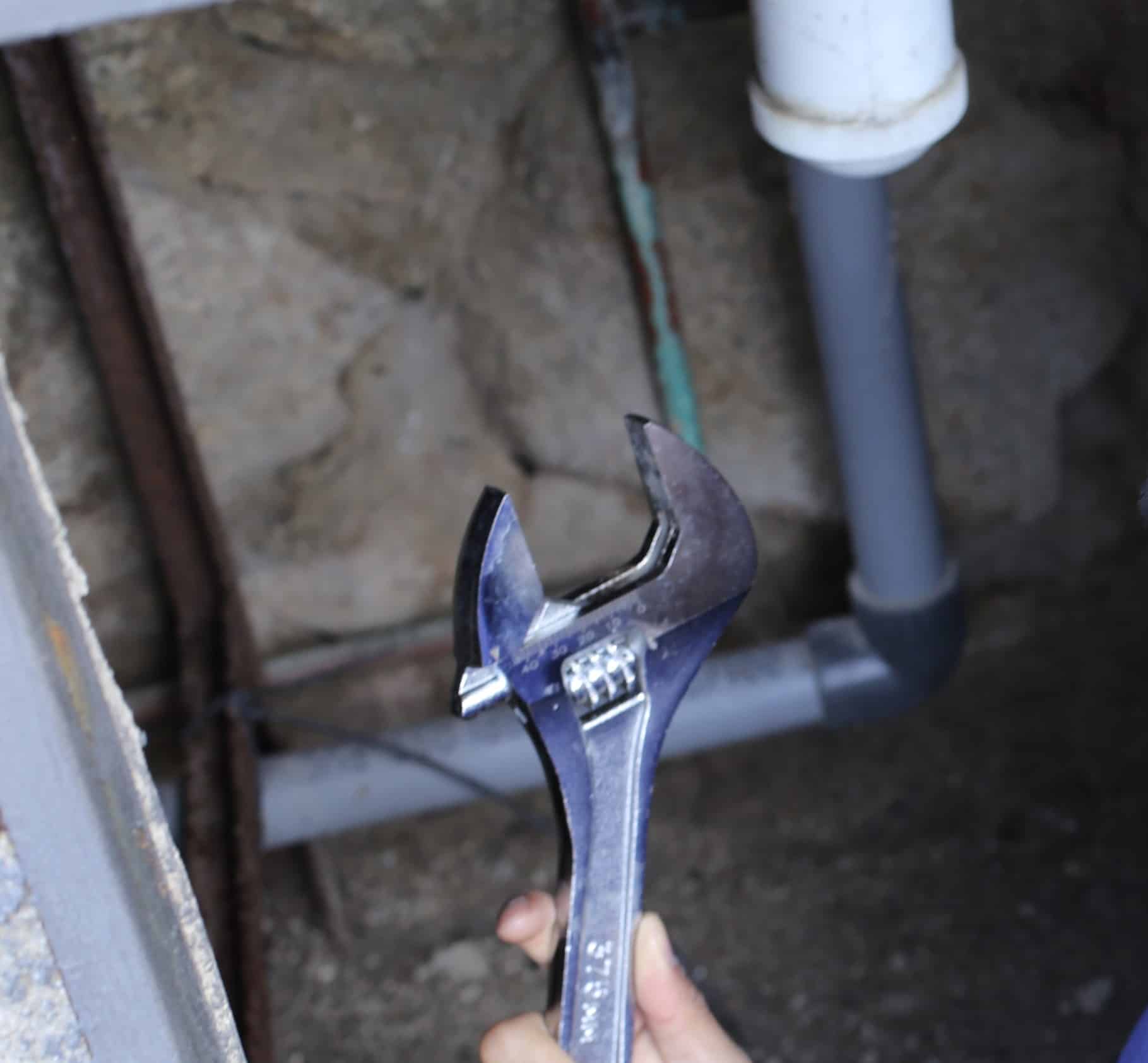 Checking water pipe leak, winter plumbing problems.