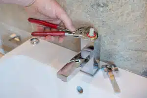 Faucet cartridge swap steps that prevent leaks.