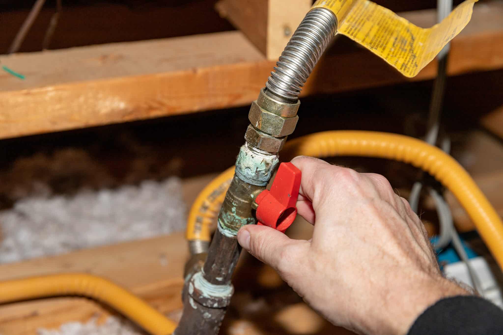 Turning off the gas supply, gas appliance hookup.